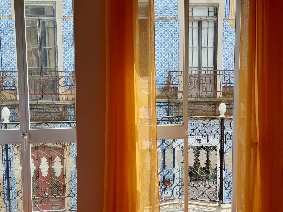 Casa Olhao Terraco: Espaco, Conforto E Terraco Com Churrasqueira Esterno foto