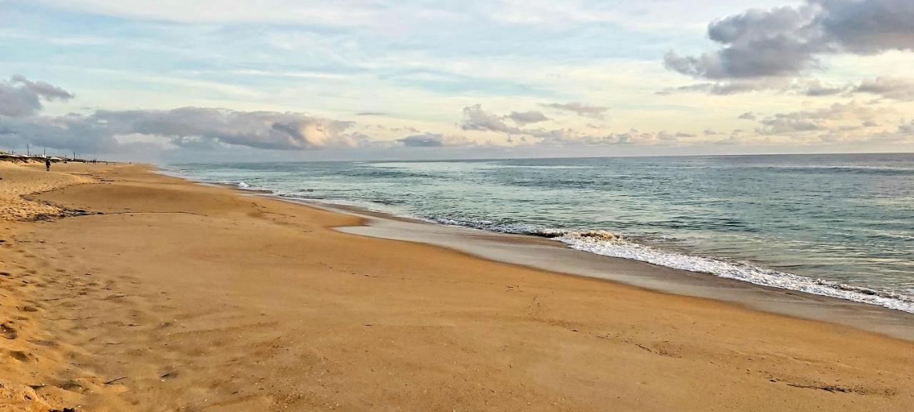 Casa Olhao Terraco: Espaco, Conforto E Terraco Com Churrasqueira Esterno foto